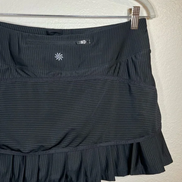 Athleta Women’s Good Match Skort Black Pleated Pocket Skirt Shorts M Tennis Logo - Picture 4 of 15